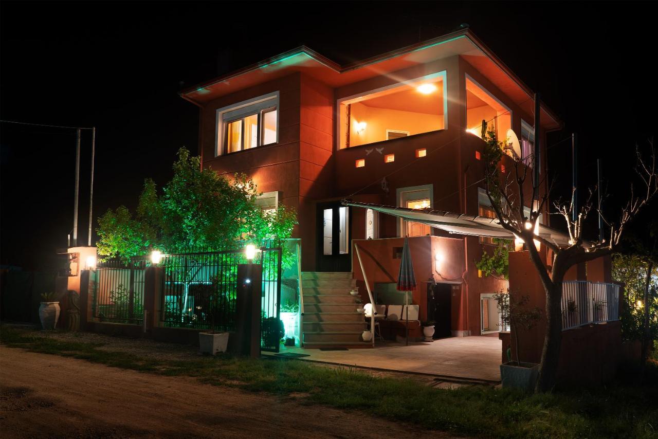 The House Dimitra Nea Fokaia Villa Exterior photo