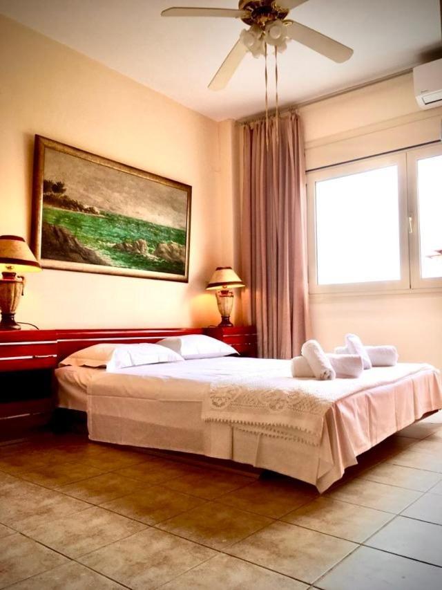 The House Dimitra Nea Fokaia Villa Exterior photo