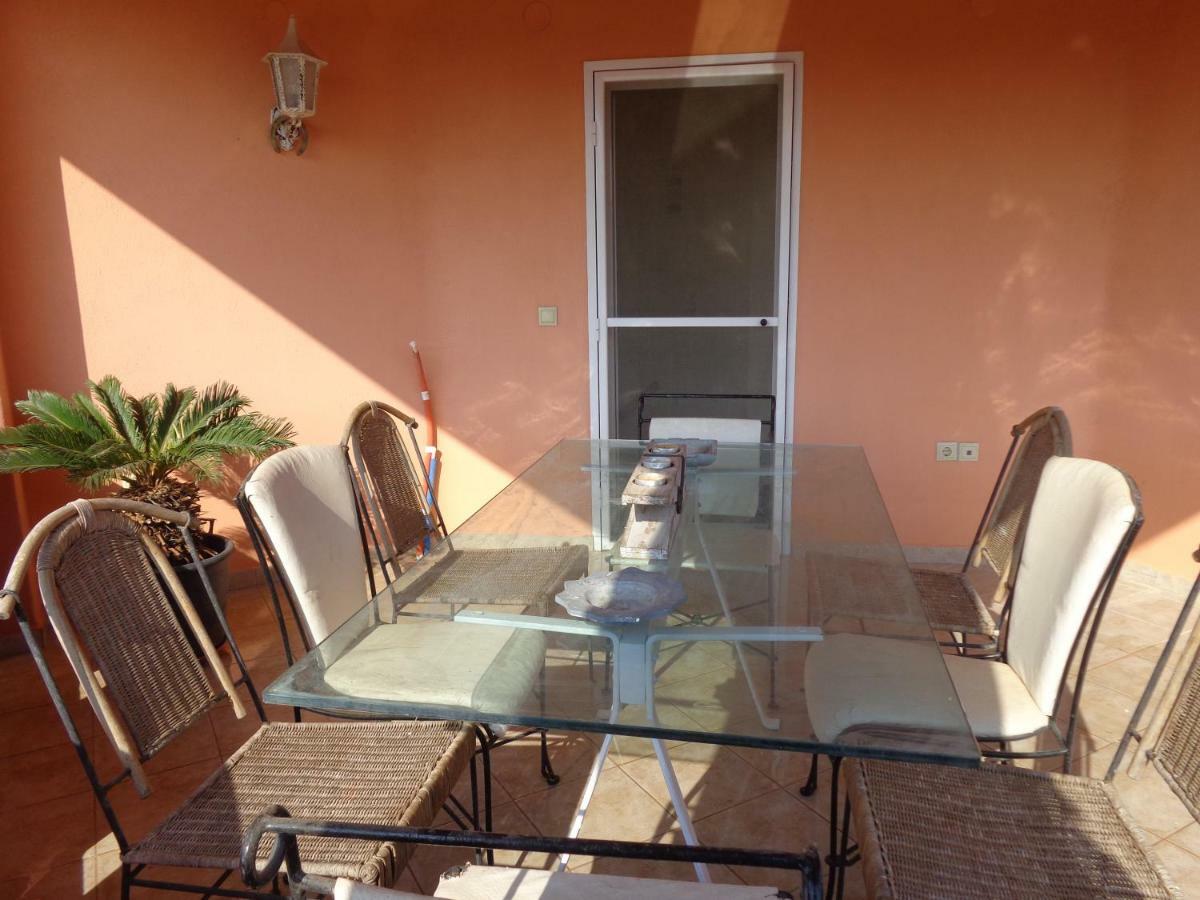 The House Dimitra Nea Fokaia Villa Exterior photo