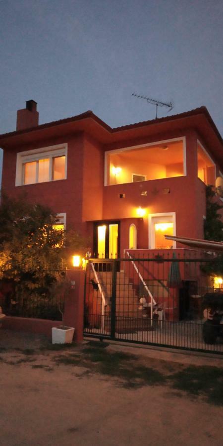 The House Dimitra Nea Fokaia Villa Exterior photo