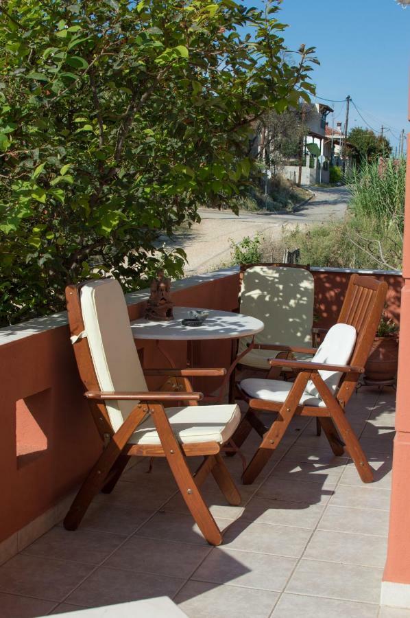 The House Dimitra Nea Fokaia Villa Exterior photo